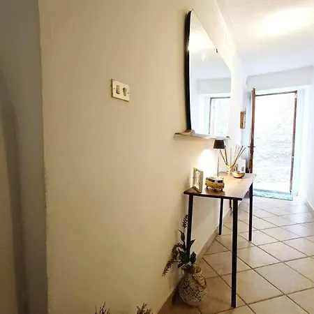 The Boards House On - House Or Master Bedroom Only Casa vacanze *