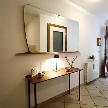 Casa vacanze The Boards House On - House Or Master Bedroom Only *