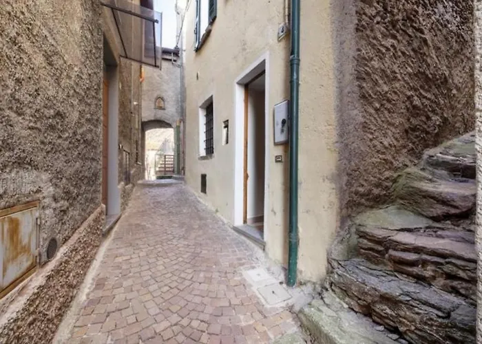 The Boards House On - House Or Master Bedroom Only Ferienhaus