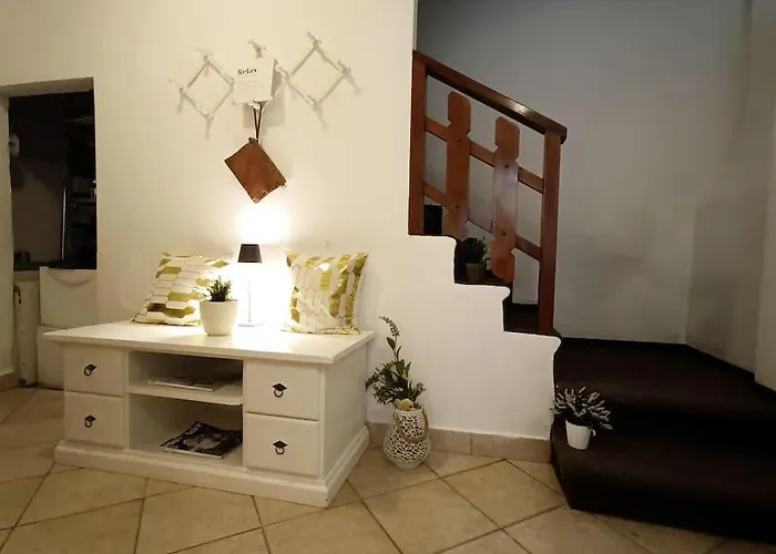 The Boards House On - House Or Master Bedroom Only Ferienhaus *