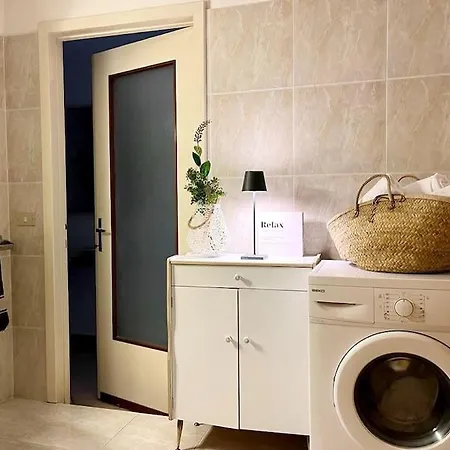 The Boards House On - House Or Master Bedroom Only